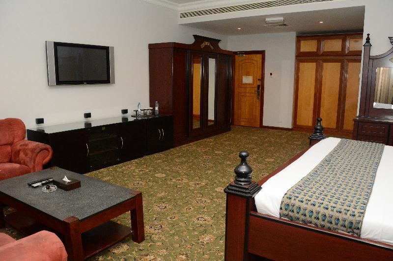 Phoenicia Hotel Manama Exterior photo